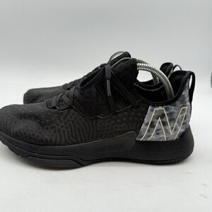 New Balance Fuel Cell 100 womans Gray/black Athletic Running Shoes Size 10